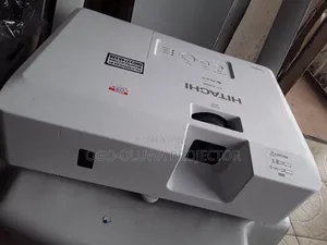 Latest Hitachi Cp-Ex303 Multimedia Projector