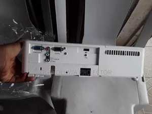 Latest Hitachi Cp-Ex303 Multimedia Projector