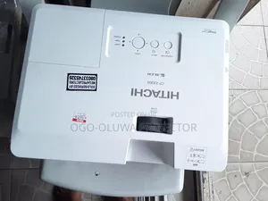 Latest Hitachi Cp-Ex303 Multimedia Projector