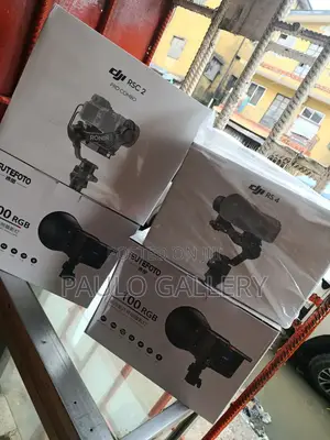 Dji Rs 4 Gimbal / P100 RGB Light