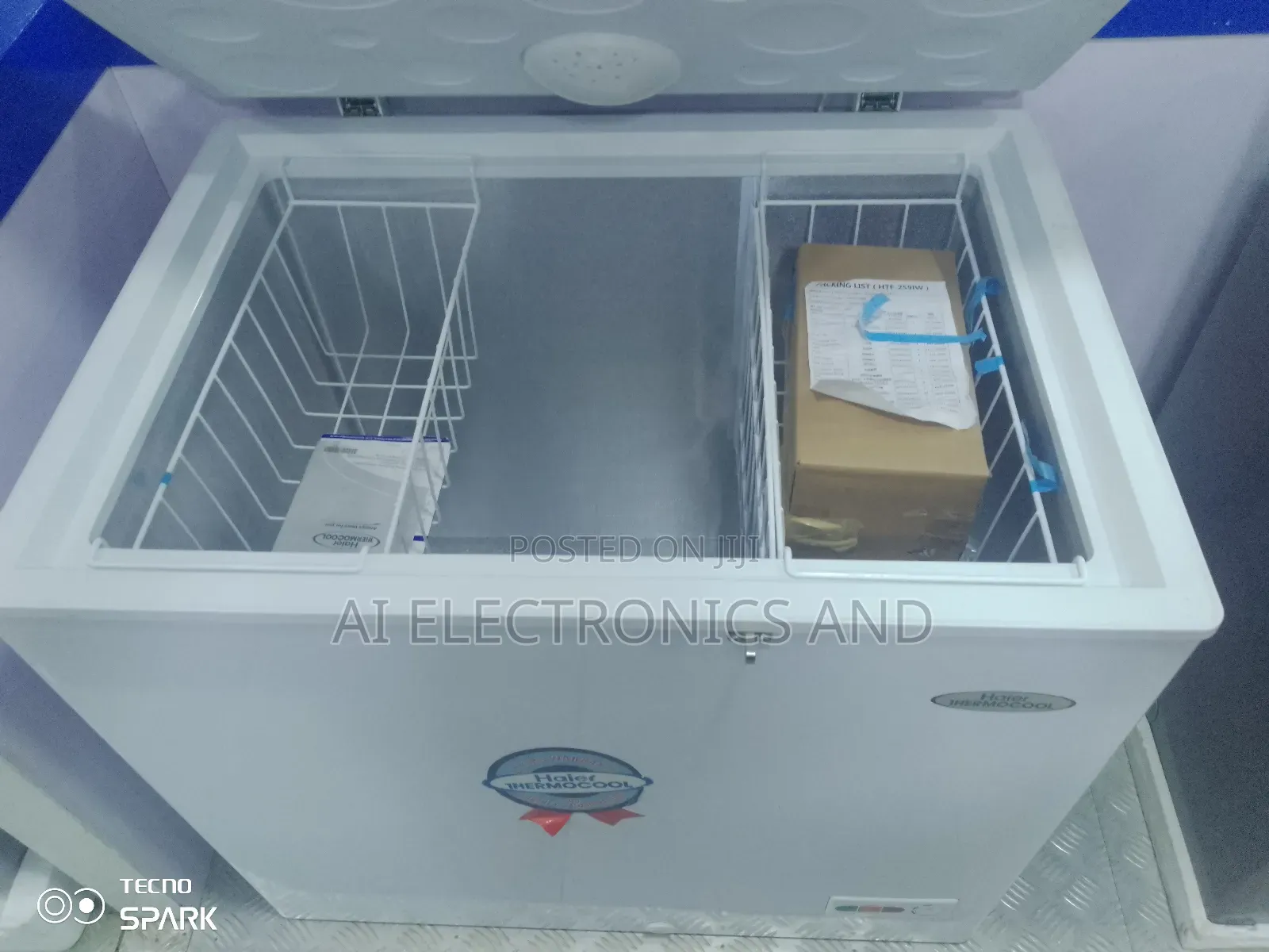 Thermocool Inverter Freezer 219lt.