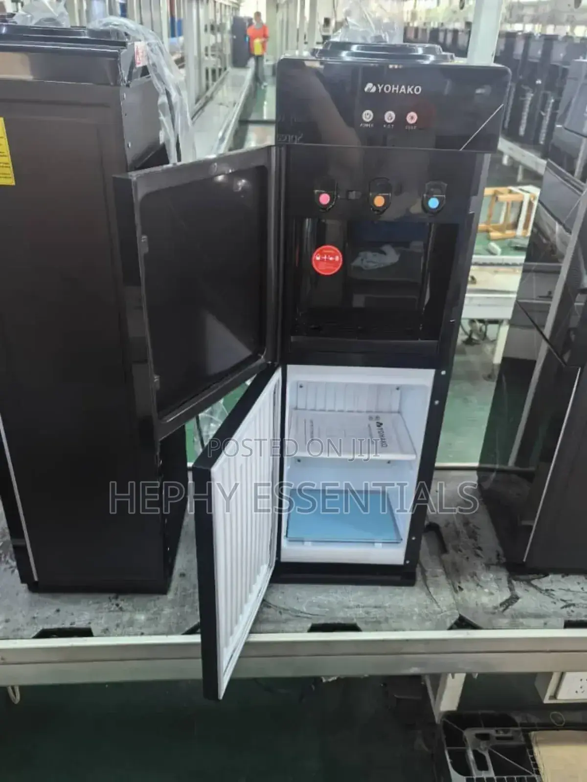 Water Dispenser for Hof and Cold Temperatures