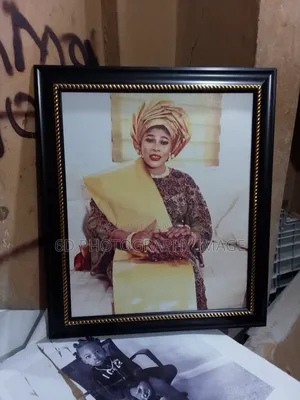 20 by 24 Inches Picture Frame