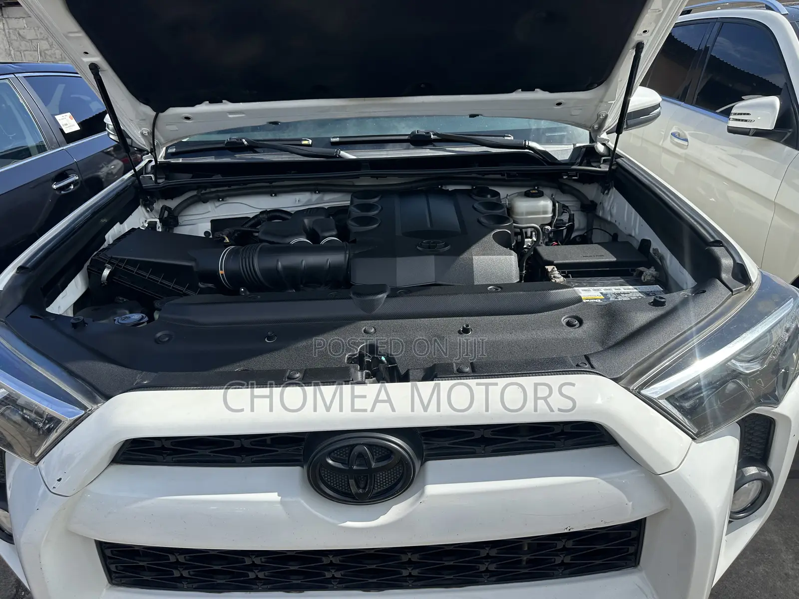 Toyota 4-Runner 2018 White