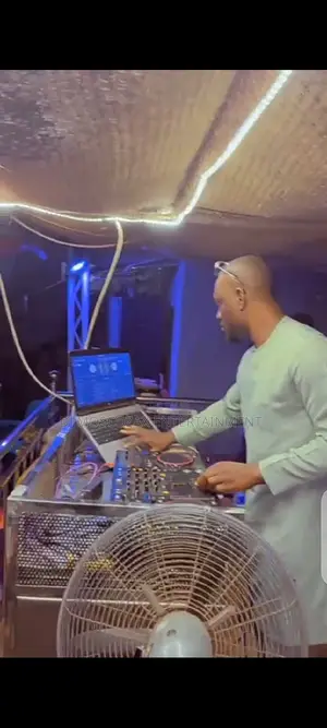 Dj in Abuja