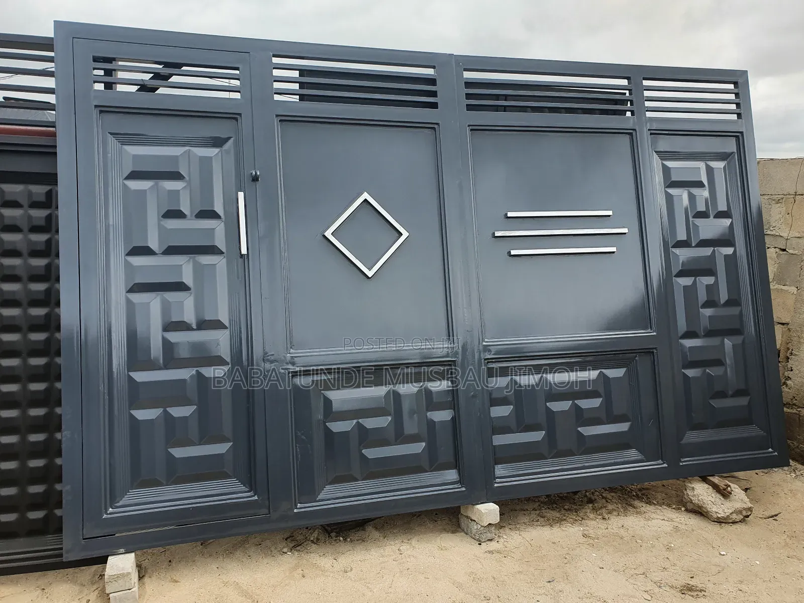 Urban Edge Fencing Gate