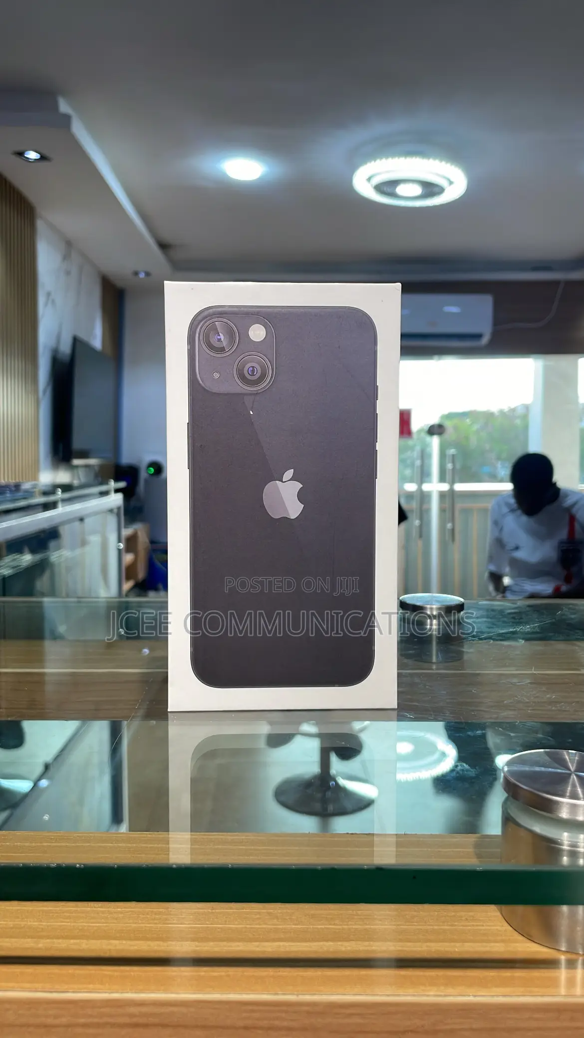 New Apple iPhone 13 128 GB Black