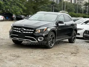 Mercedes-Benz GLA 250 2017 Black