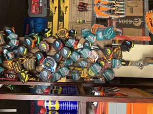 Retractable Measuring Tapes