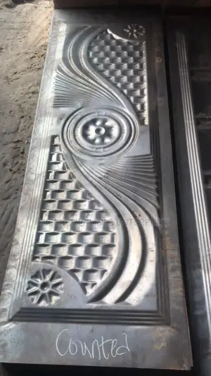 Design Gate Plate (2 Ft Height by 6 Ft Length)