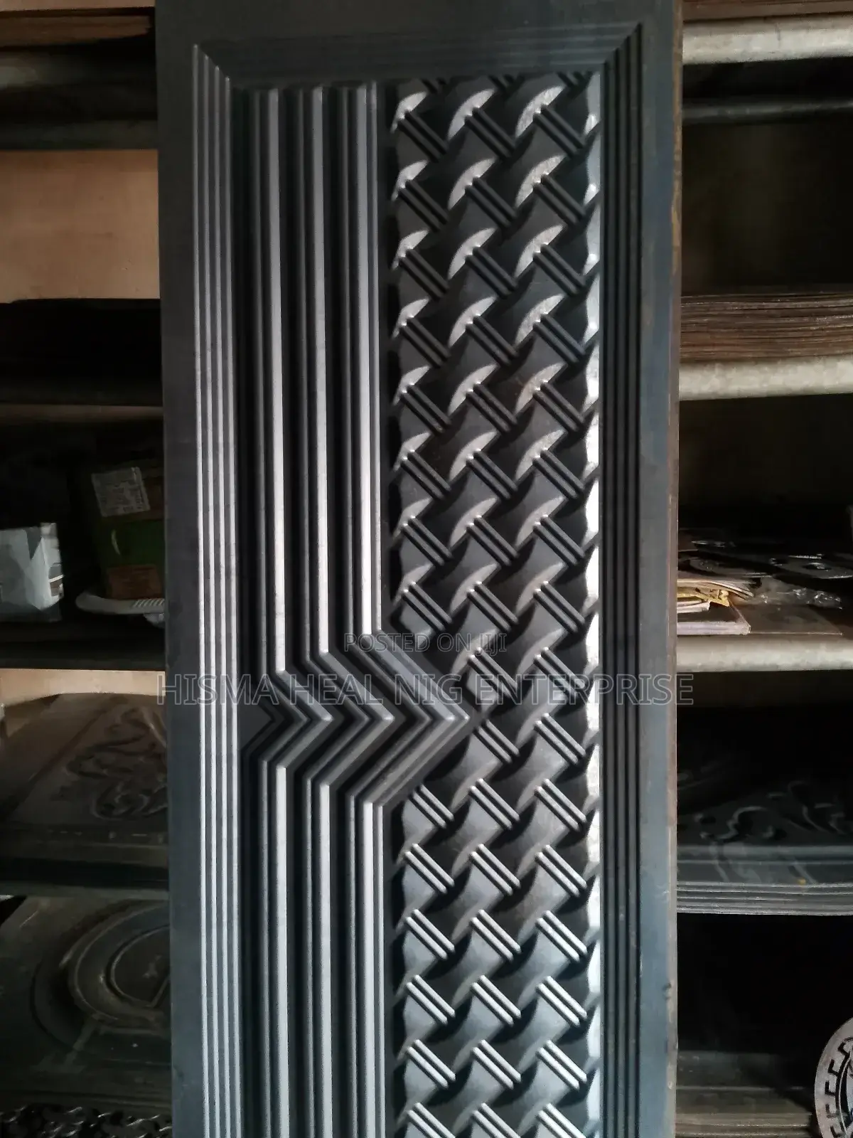 Design Gate Plate (2 Ft Height by 6 Ft Length)