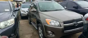 Toyota RAV4 2010 Brown