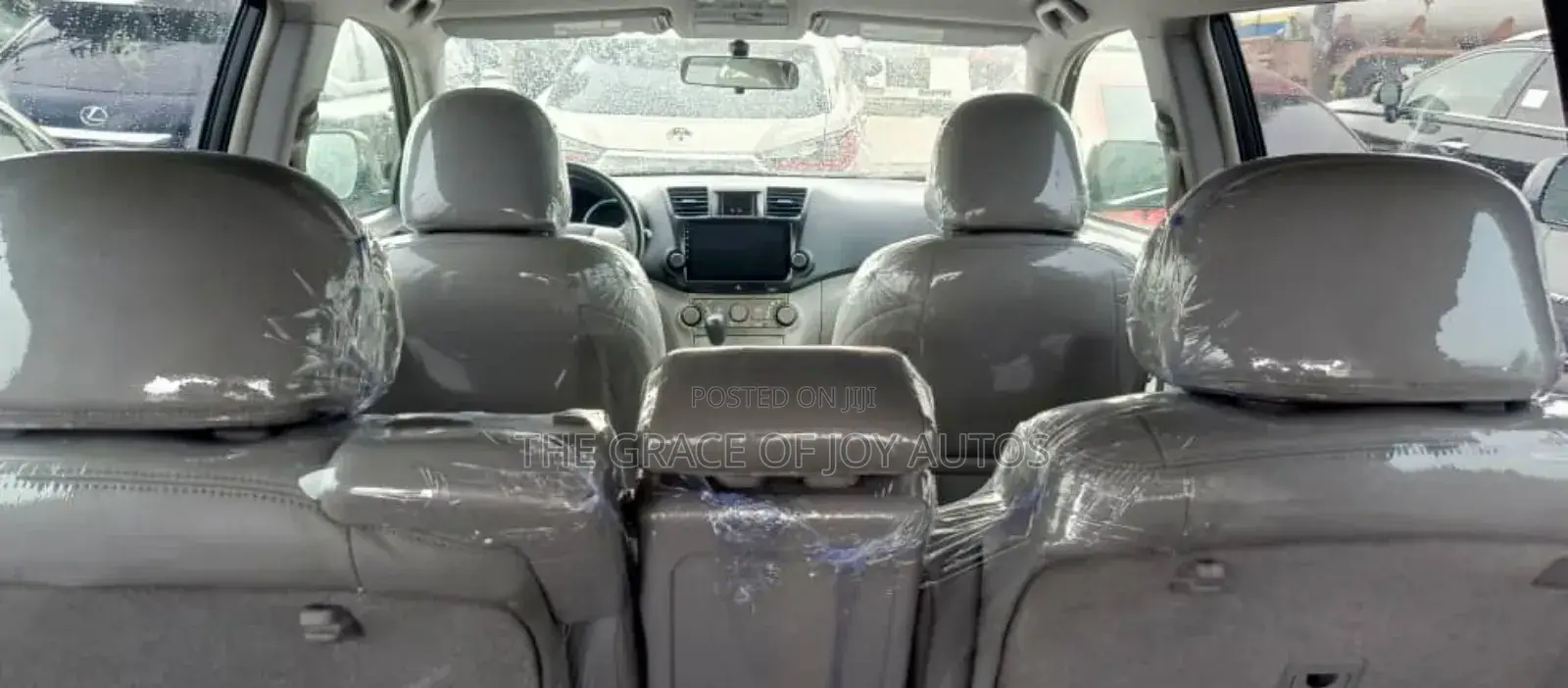 Toyota RAV4 2010 Brown