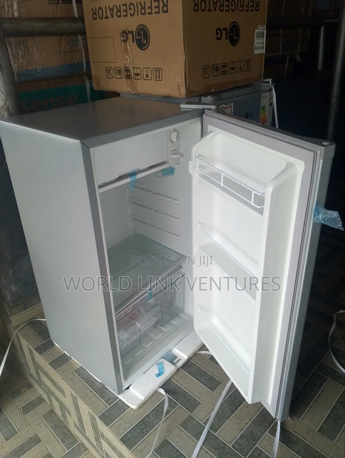 L G Table Top Fridge Single Door