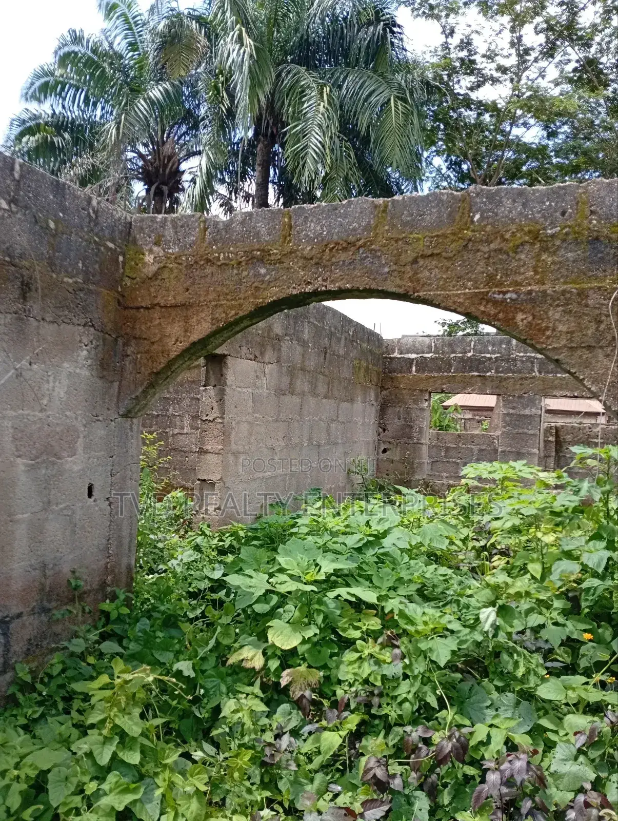 5bdrm Duplex in Osogbo for sale