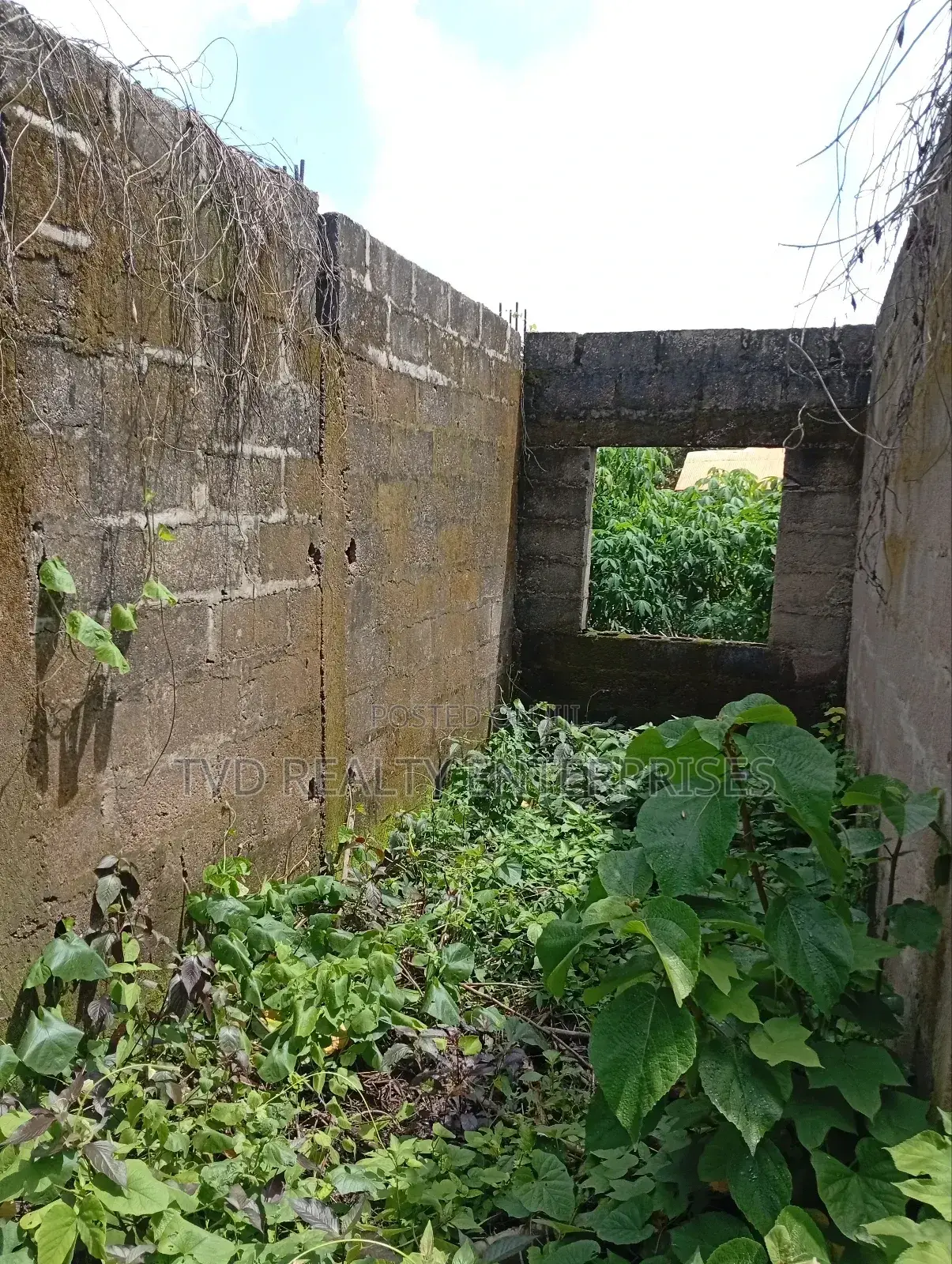 5bdrm Duplex in Osogbo for sale