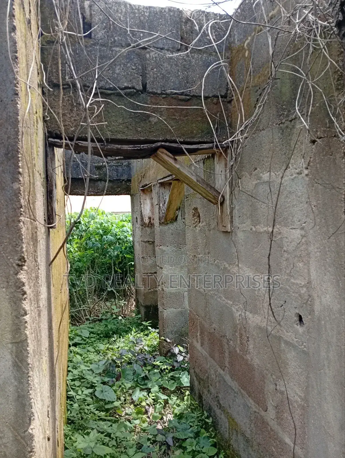 5bdrm Duplex in Osogbo for sale