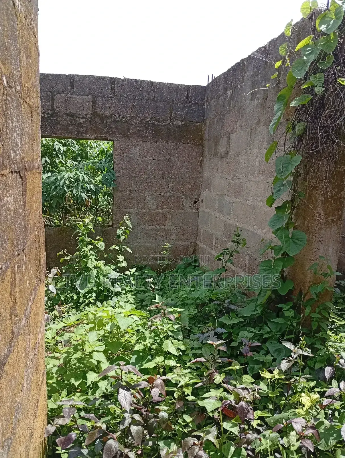 5bdrm Duplex in Osogbo for sale