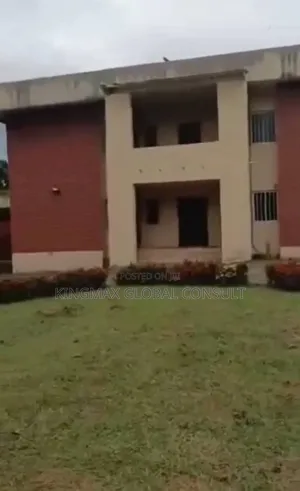 _Old Aso Drive Duplex for Sale_* *Land Size*: 2,315.78 SQMTS