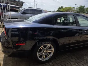 Dodge Charger SXT 2012 Black