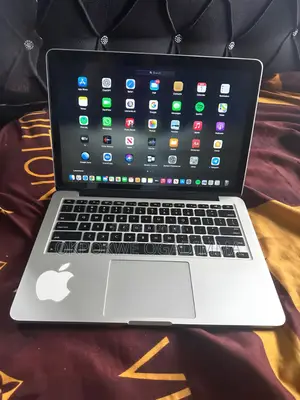 Laptop Apple MacBook 2014 8GB Intel Core i5 SSD 128GB
