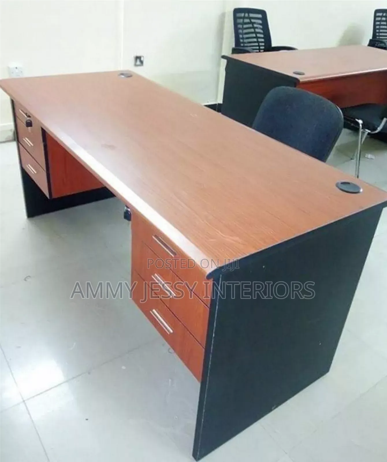 High Quality Modern Office Table