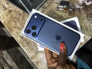 Apple iPhone 17 Pro Max 256 GB Blue