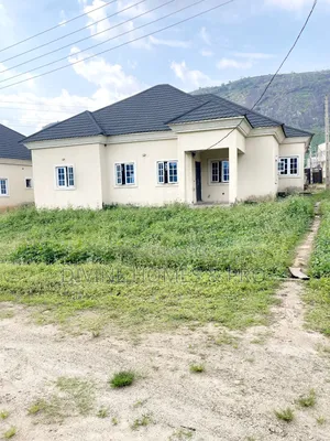 3bdrm Bungalow in Kubwa for sale