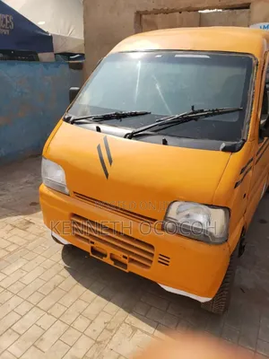 Suzuki Every 2011 Yellow