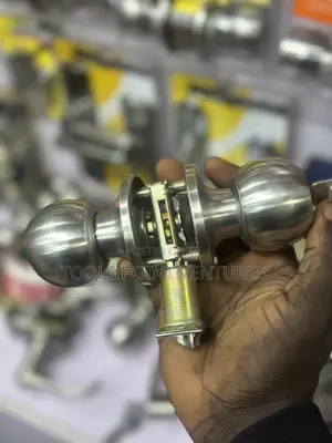 Knob Lockset With Key