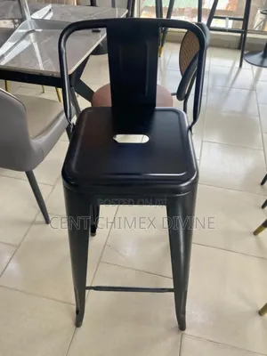 Small Iron Frame High Chair