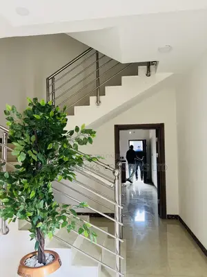 5bdrm Duplex in Bul Luxury Homes, Mabushi for sale