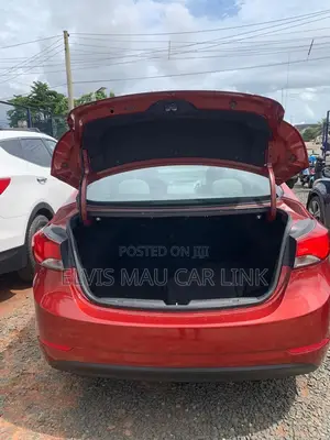 Hyundai Elantra Limited 4dr Sedan (1.8L 4cyl 6A) 2014 Red
