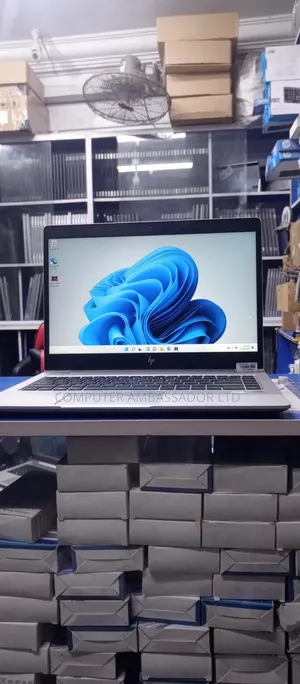 Laptop HP EliteBook 840 G8 16GB Intel Core I7 SSD 512GB