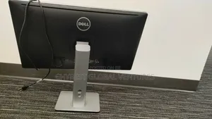 27 Inches Dell Monitor