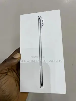 New Apple iPhone Air 256 GB White