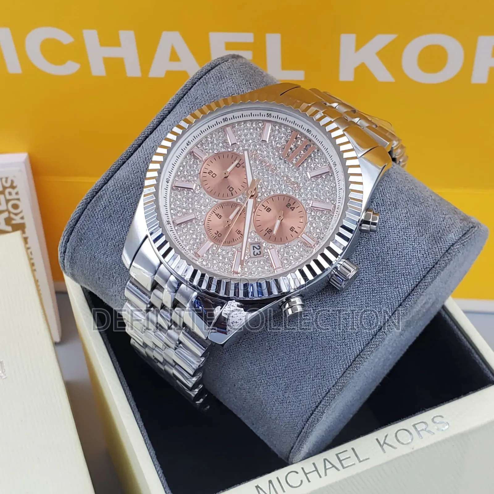 New Michael Kors Luxury Wristwatch