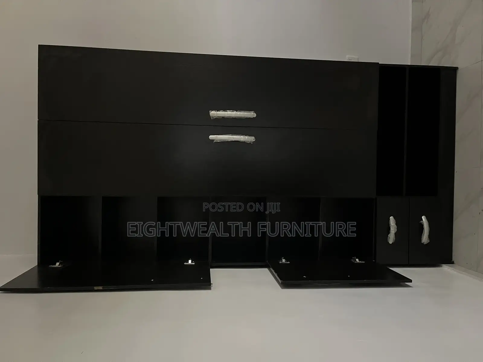 Wardrobe HDF