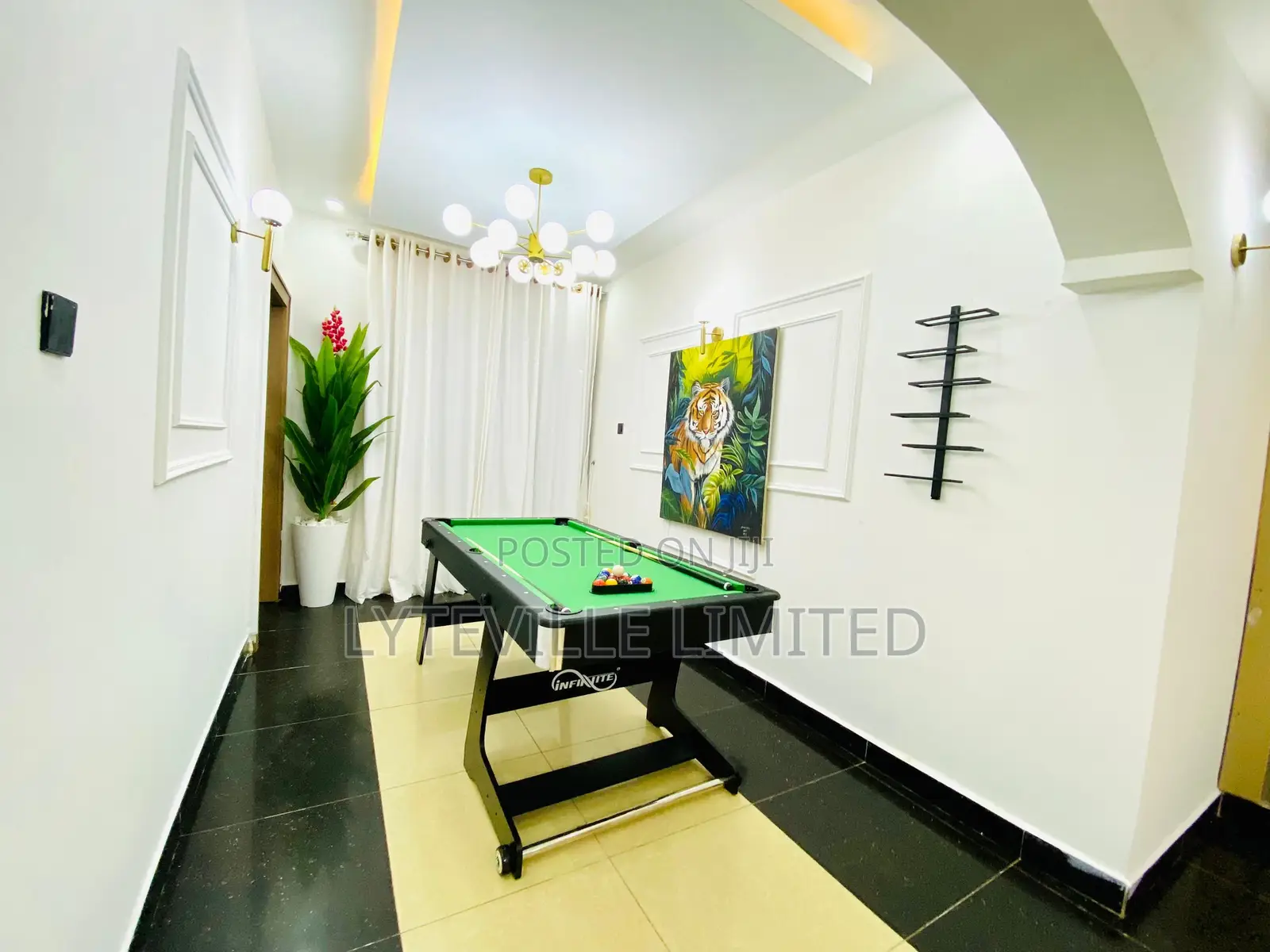 Luxurious 3 Bedroom With Snooker