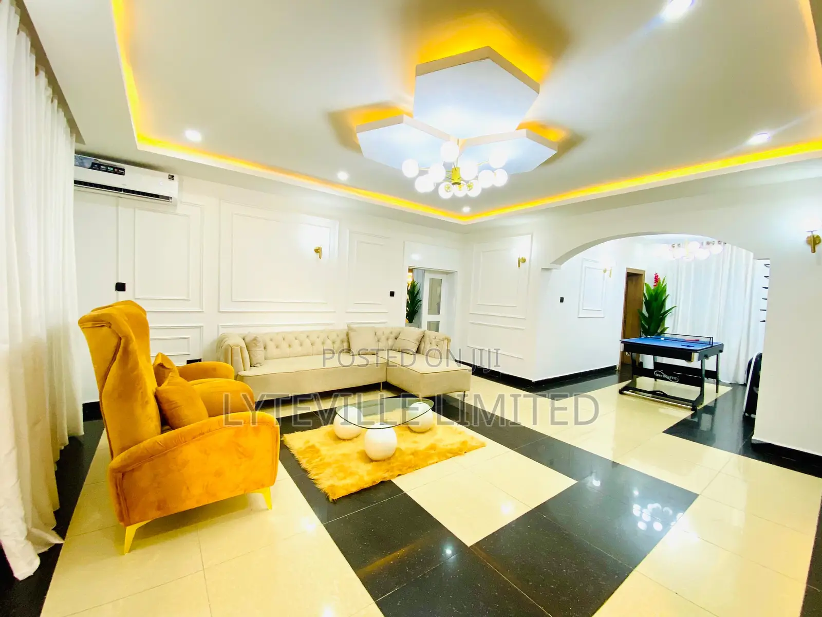 Luxurious 3 Bedroom With Snooker