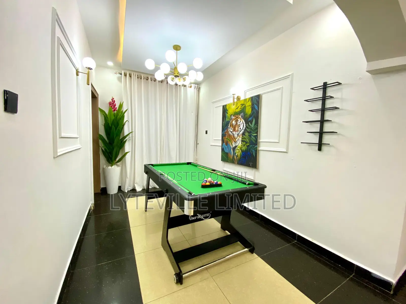 Luxurious 3 Bedroom With Snooker