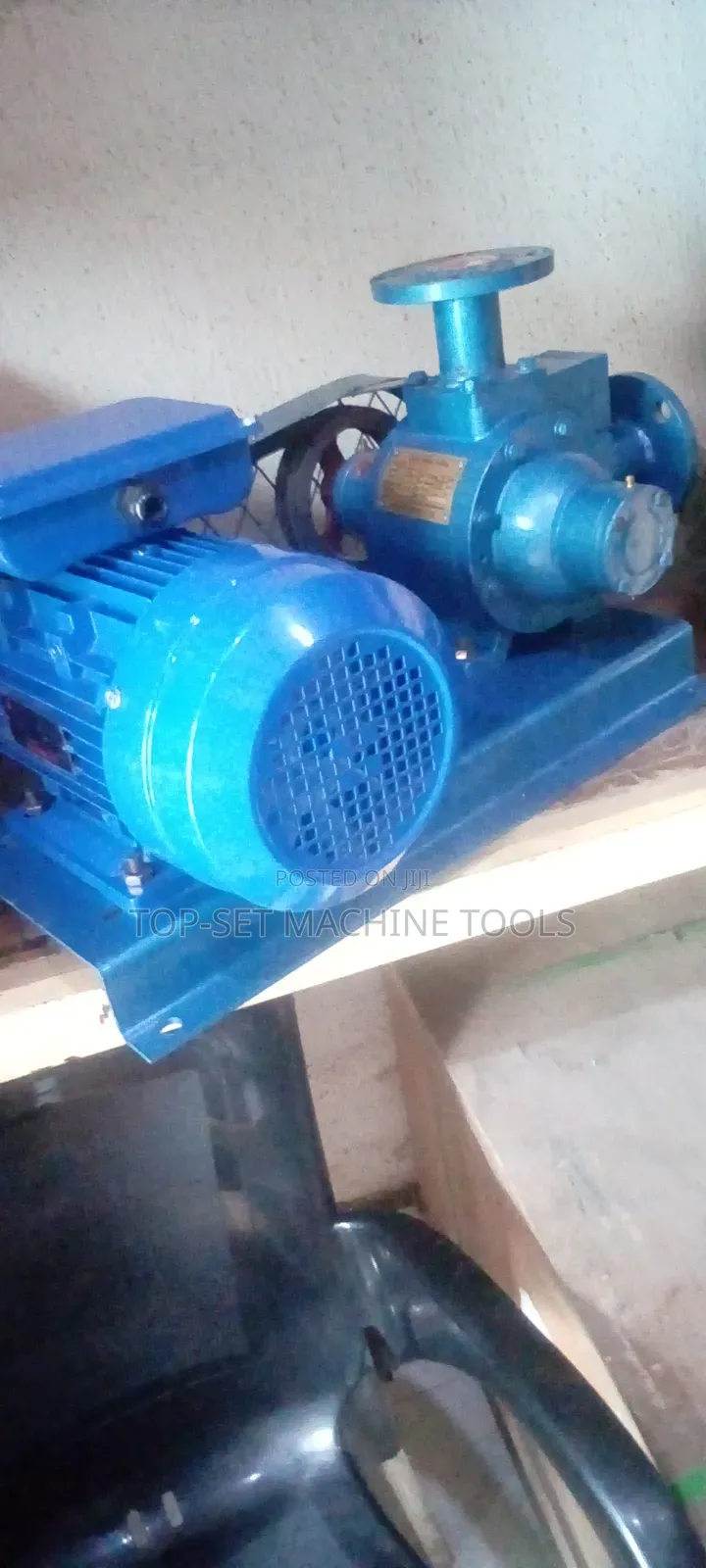 Seprate Couple Pump