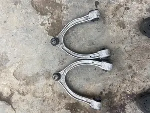 Upper Arm C300 (W205), Glc, E350 (W213)