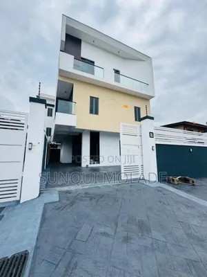 4bdrm Duplex in Ogba Gra for sale