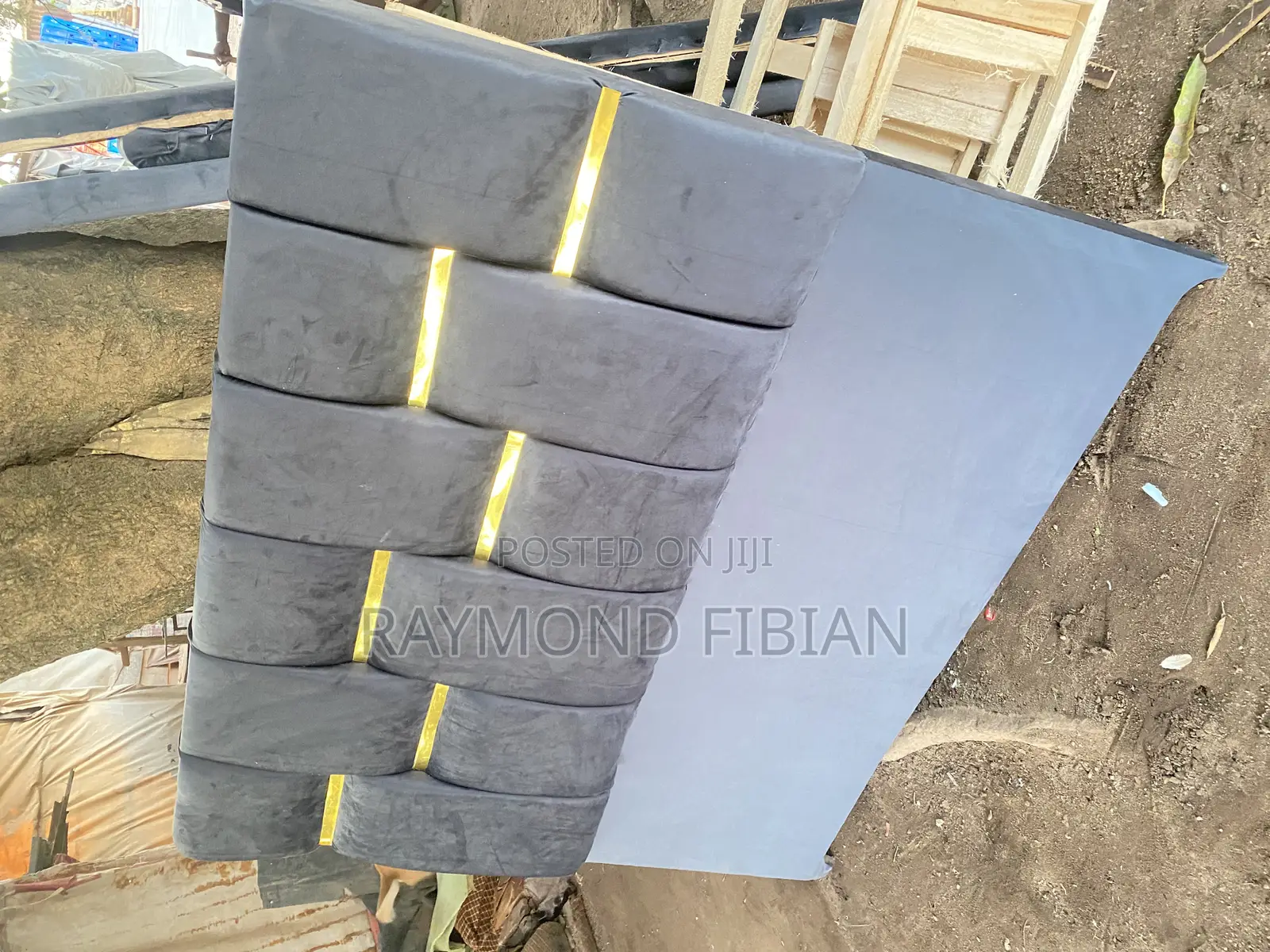 Bed Frame 4x6 in Lugbe