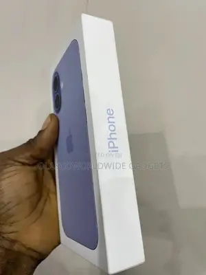 New Apple iPhone 17 256 GB Blue