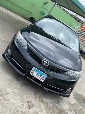 Toyota Camry 2013 Black