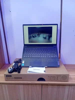 New Laptop Lenovo Ideapad 3 8GB Intel Celeron SSD 256GB