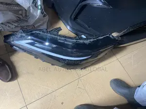 Headlamp for Lexus Rx 350 2025 Model