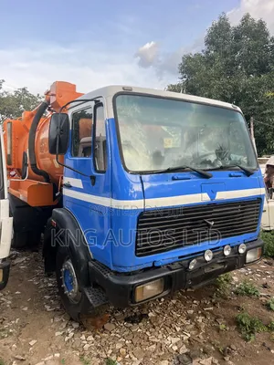 Mercedes Sewage Suction Truck